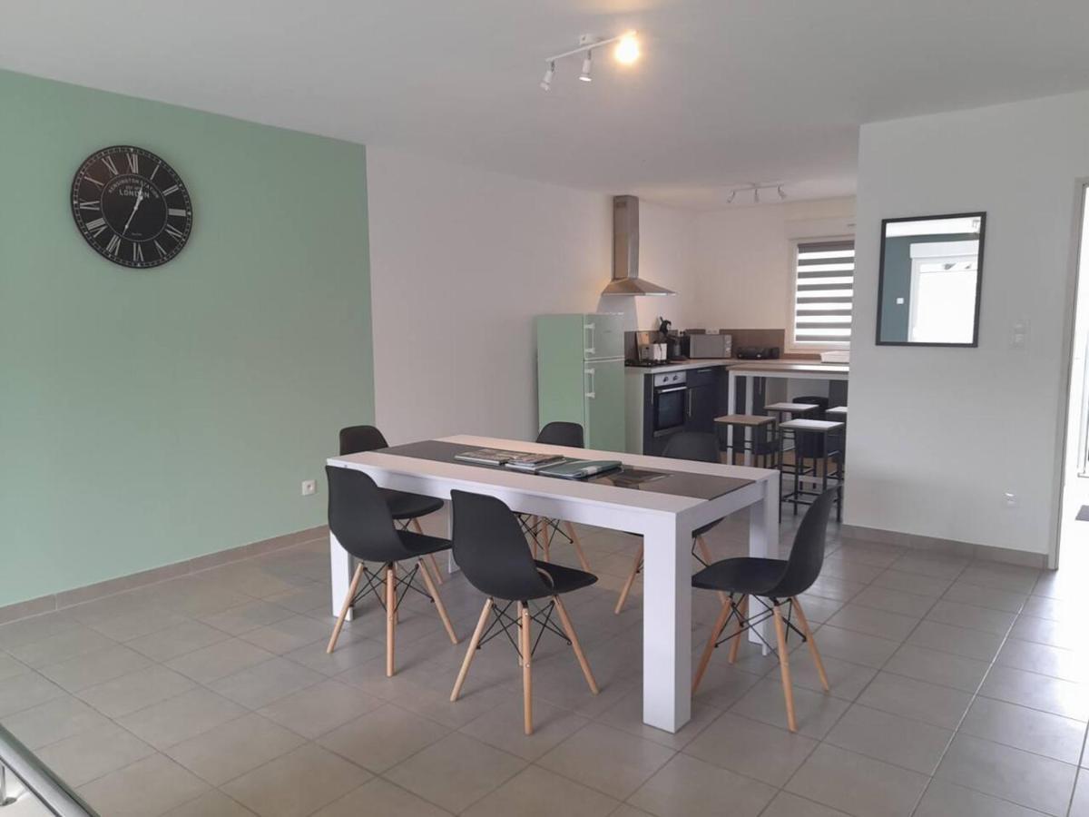 Holiday home De 100m2 Avec Terrasse Wardrecques